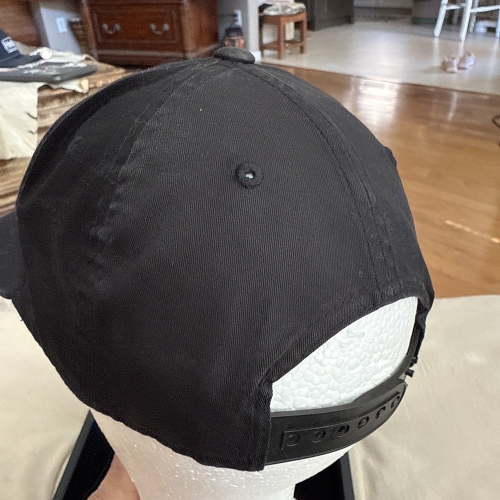 Santa Cruz Classic Hand Cap‎ - Black cap is a structure low profile 4738 - Picture 4 of 7